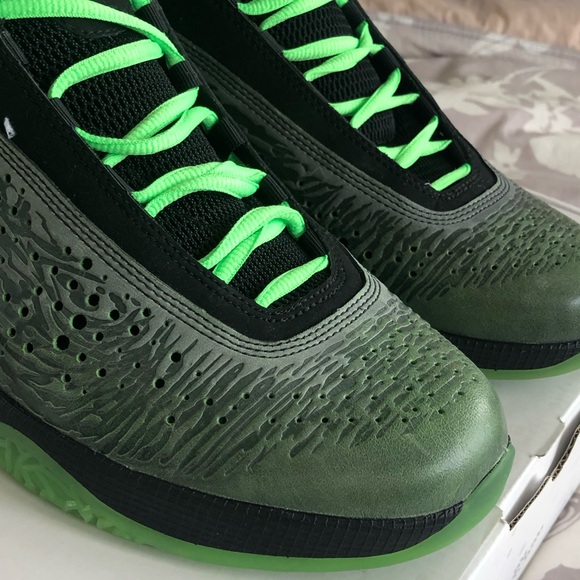 Air Jordan 2011 Warrior pack - neon lime/black retro - Picture 3 of 8